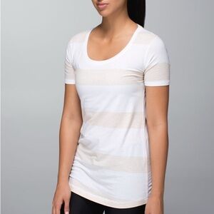 EUC Lululemon Every Yogi Tee